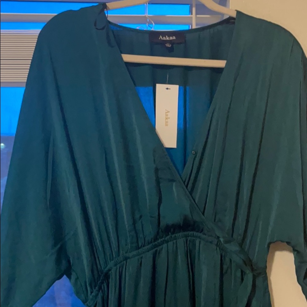 Aakaa hunter green maxi dress